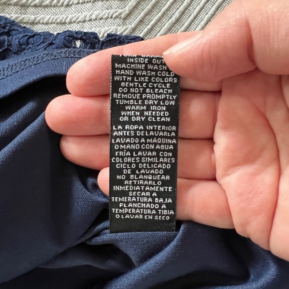 Sharagano - Classic preppy sleeveless navy blue eyelet mini dress - Size 10 - Picture 11 of 11